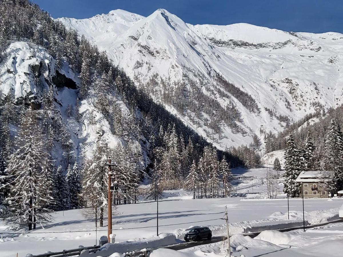 Chalet Rosa Dei Monti Hotel Valprato Soana Buitenkant foto