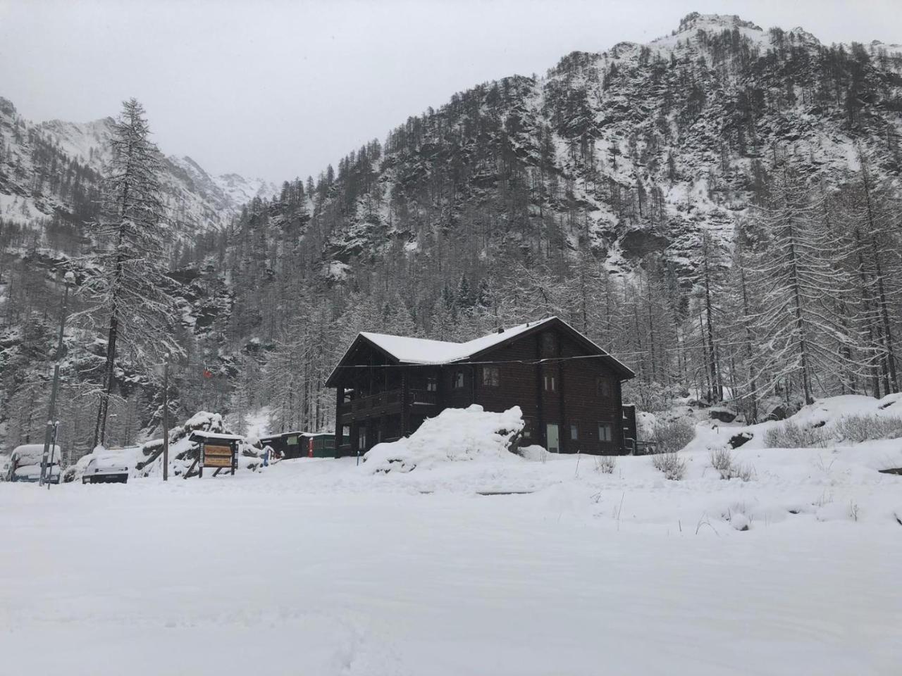 Chalet Rosa Dei Monti Hotel Valprato Soana Buitenkant foto