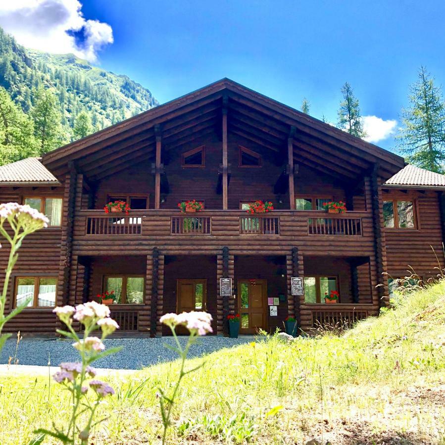 Chalet Rosa Dei Monti Hotel Valprato Soana Buitenkant foto